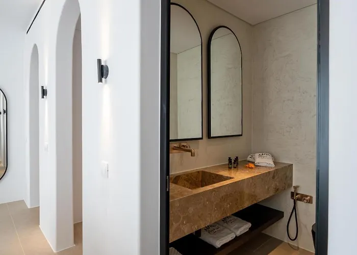 Muse Of Mykonos Luxury Hotel *