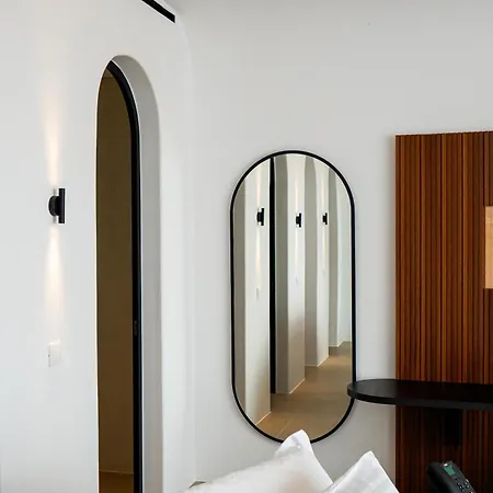 Muse οf Mykonos Luxury Hotel