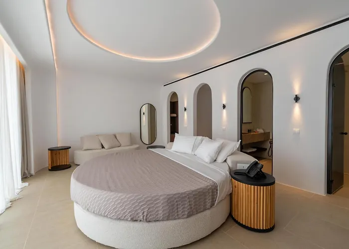 Muse οf Mykonos Luxury Hotel