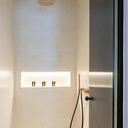 Muse Of Mykonos Luxury Plintri