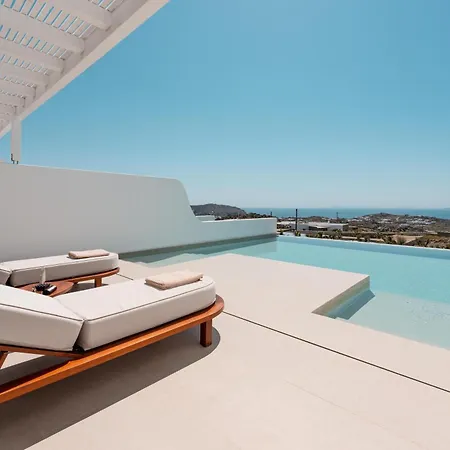 מלון Muse οf Mykonos Luxury Plintri